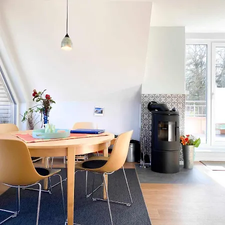 Sterntaucher 06 * بريرو