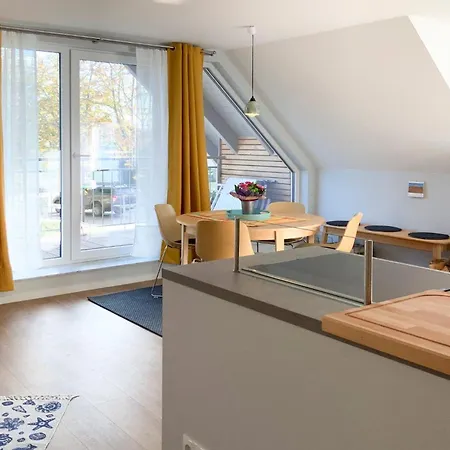 Sterntaucher 06 Prerow