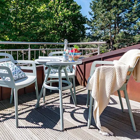 Sterntaucher 06 شقة *